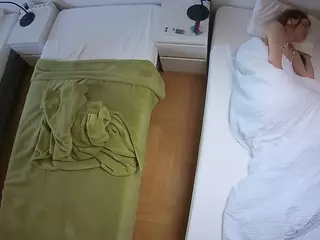Julmodels Bedroom-D5's Live Sex Cam Show
