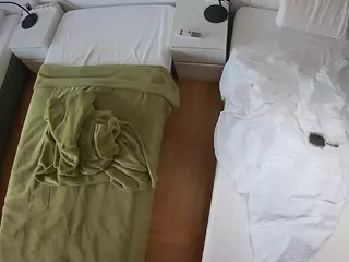 Julmodels Bedroom-D5's Live Sex Cam Show