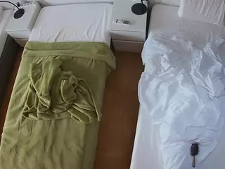 Julmodels Bedroom-D5's Live Sex Cam Show
