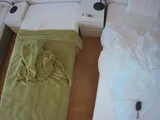 Julmodels Bedroom-D5's Live Sex Cam Show