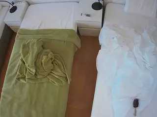 Julmodels Bedroom-D5's Live Sex Cam Show