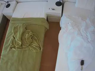 Julmodels Bedroom-D5's Live Sex Cam Show
