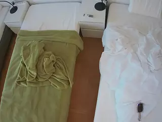 Julmodels Bedroom-D5's Live Sex Cam Show