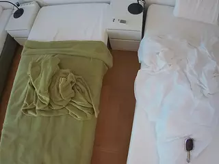 Julmodels Bedroom-D5's Live Sex Cam Show