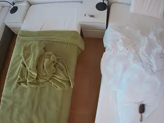 Julmodels Bedroom-D5's Live Sex Cam Show