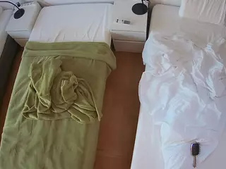 Julmodels Bedroom-D5's Live Sex Cam Show