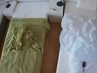 Julmodels Bedroom-D5's Live Sex Cam Show