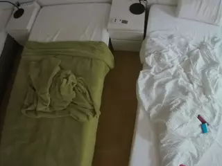Julmodels Bedroom-D5's Live Sex Cam Show