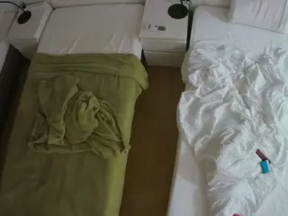 Julmodels Bedroom-D5's Live Sex Cam Show