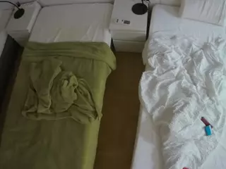 Julmodels Bedroom-D5's Live Sex Cam Show