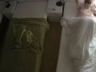 Julmodels Bedroom-D5's Live Sex Cam Show