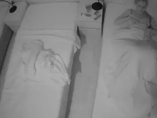 Julmodels Bedroom-D5's Live Sex Cam Show