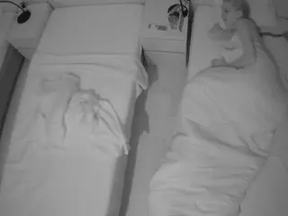 Julmodels Bedroom-D5's Live Sex Cam Show