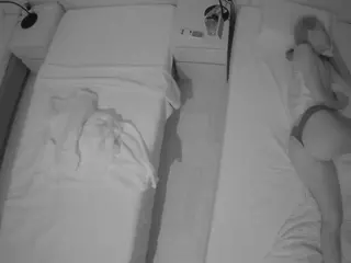 Julmodels Bedroom-D5's Live Sex Cam Show