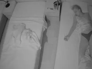Julmodels Bedroom-D5's Live Sex Cam Show