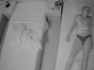 Julmodels Bedroom-D5's Live Sex Cam Show