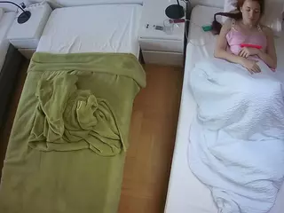 Julmodels Bedroom-D5's Live Sex Cam Show