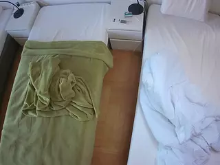 Julmodels Bedroom-D5's Live Sex Cam Show