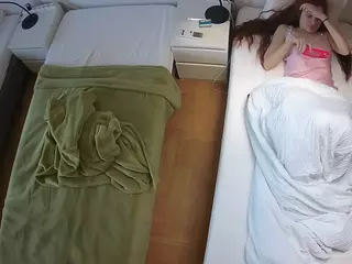 Julmodels Bedroom-D5's Live Sex Cam Show