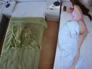 Julmodels Bedroom-D5's Live Sex Cam Show