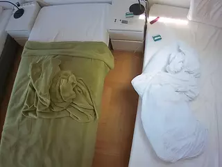 Julmodels Bedroom-D5's Live Sex Cam Show