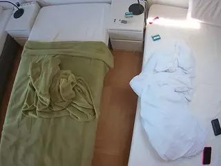 Julmodels Bedroom-D5's Live Sex Cam Show
