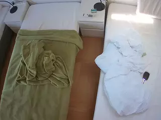Julmodels Bedroom-D5's Live Sex Cam Show