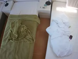 Julmodels Bedroom-D5's Live Sex Cam Show
