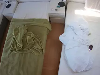 Julmodels Bedroom-D5's Live Sex Cam Show
