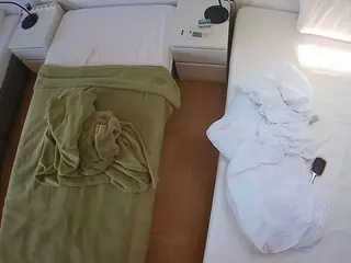 Julmodels Bedroom-D5's Live Sex Cam Show