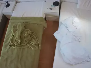 Julmodels Bedroom-D5's Live Sex Cam Show