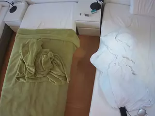 Julmodels Bedroom-D5's Live Sex Cam Show