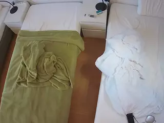 Julmodels Bedroom-D5's Live Sex Cam Show
