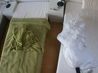 Julmodels Bedroom-D5's Live Sex Cam Show