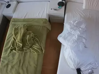 Julmodels Bedroom-D5's Live Sex Cam Show