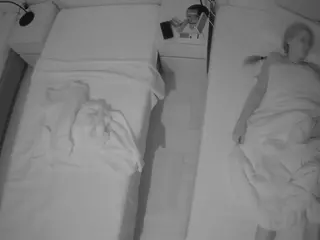 Julmodels Bedroom-D5's Live Sex Cam Show