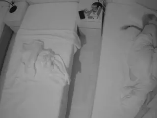 Julmodels Bedroom-D5's Live Sex Cam Show