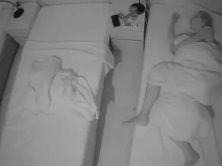 Julmodels Bedroom-D5's Live Sex Cam Show