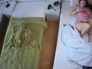 Julmodels Bedroom-D5's Live Sex Cam Show