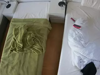 Julmodels Bedroom-D5's Live Sex Cam Show