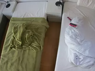 Julmodels Bedroom-D5's Live Sex Cam Show