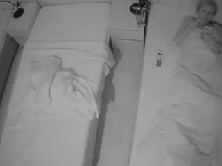 Julmodels Bedroom-D5's Live Sex Cam Show