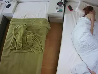 Julmodels Bedroom-D5's Live Sex Cam Show