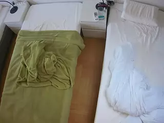 Julmodels Bedroom-D5's Live Sex Cam Show