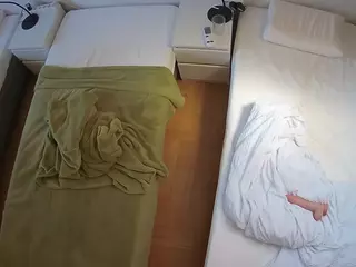 Julmodels Bedroom-D5's Live Sex Cam Show