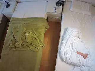Julmodels Bedroom-D5's Live Sex Cam Show
