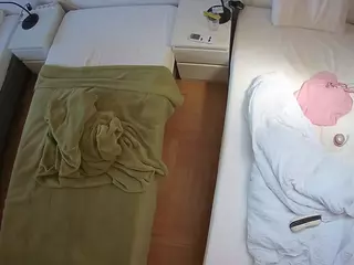 Julmodels Bedroom-D5's Live Sex Cam Show