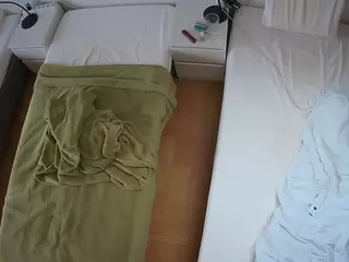 Julmodels Bedroom-D5's Live Sex Cam Show