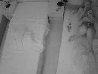 Julmodels Bedroom-D5's Live Sex Cam Show