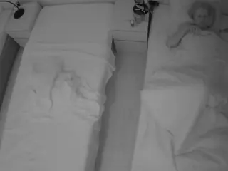 Julmodels Bedroom-D5's Live Sex Cam Show